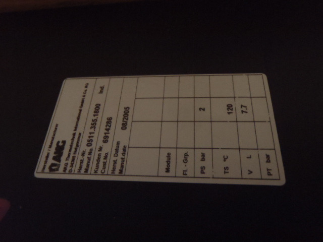 New Holland 6914286 - Köztes hűtő - Építőipari gépek: 3 kép. New Holland 6914286 - Köztes hűtő - Építőipari gépek: 3 kép.