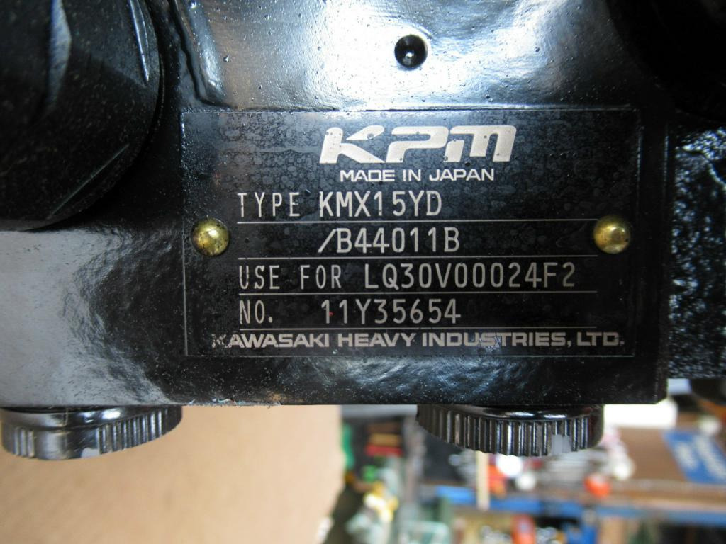 New Holland LQ30V00024F2 - KMX15D/B44011B - Hidraulikus szelep - Építőipari gépek: 1 kép. New Holland LQ30V00024F2 - KMX15D/B44011B - Hidraulikus szelep - Építőipari gépek: 1 kép.