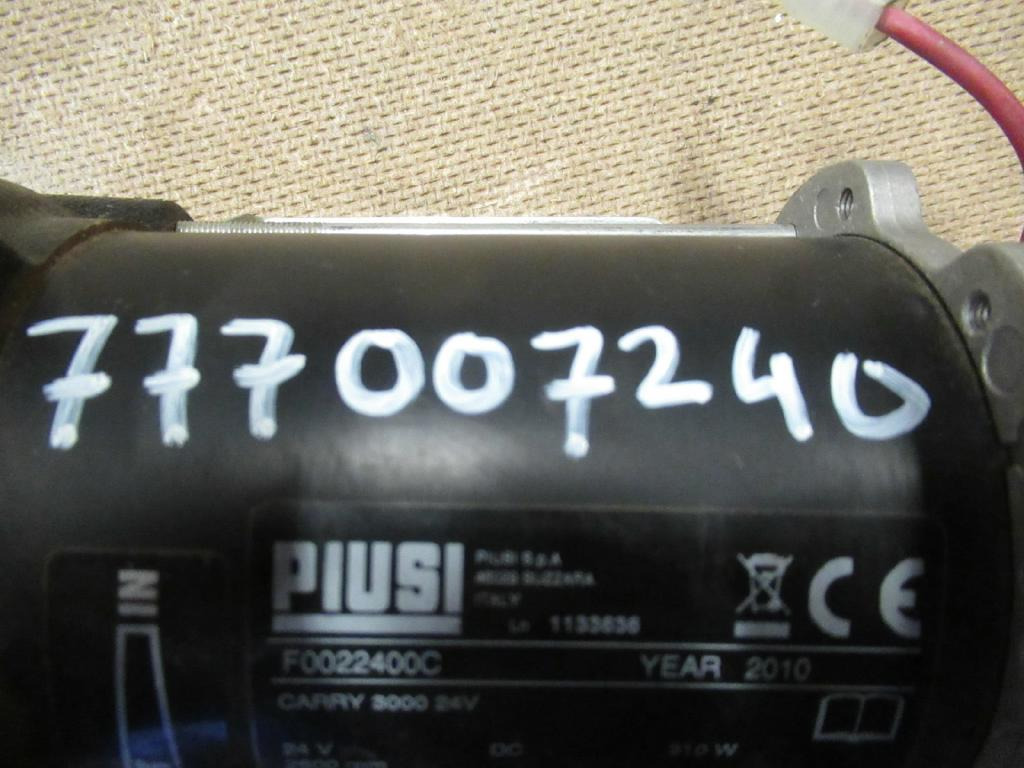 Piusi F0022400C - - Üzemanyag szivattyú - Építőipari gépek: 4 kép. Piusi F0022400C - - Üzemanyag szivattyú - Építőipari gépek: 4 kép.