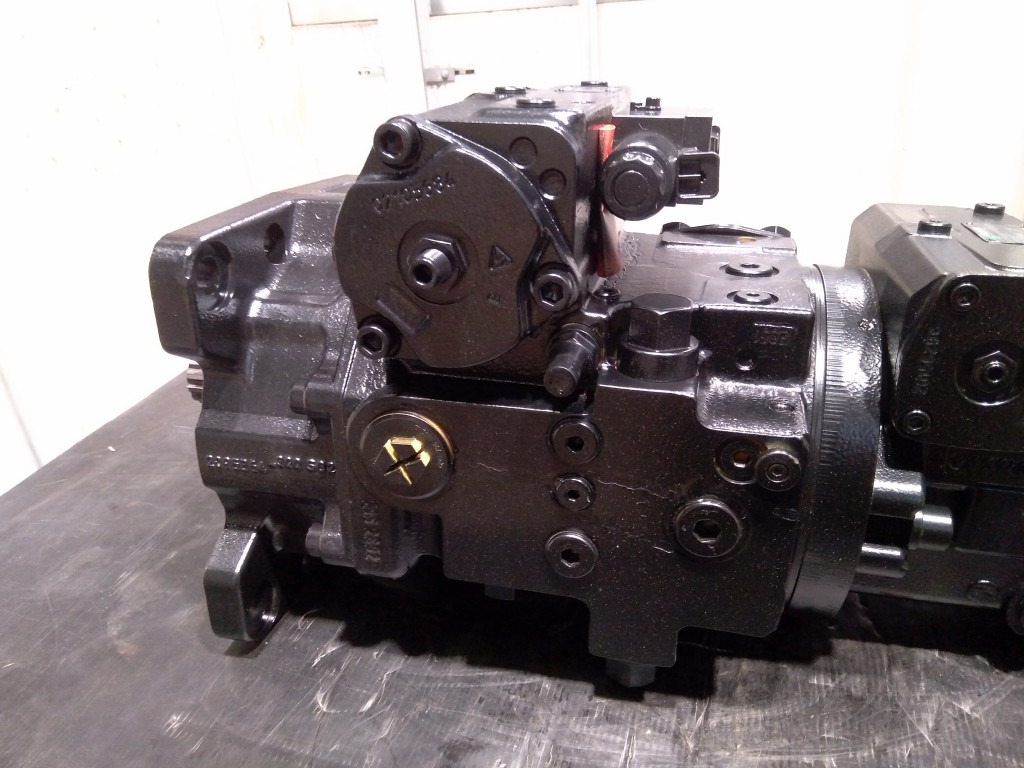 Rexroth A4VG175EP1BP000/40MRNE4T11FC2S7AS00-0 - 2223127 - Hidraulikus szivattyú - Építőipari gépek: 1 kép. Rexroth A4VG175EP1BP000/40MRNE4T11FC2S7AS00-0 - 2223127 - Hidraulikus szivattyú - Építőipari gépek: 1 kép.