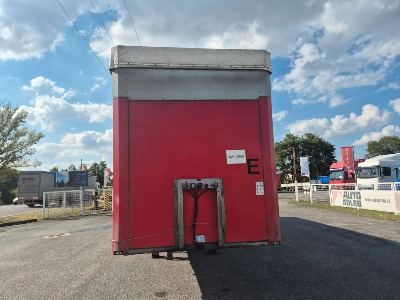 Panav NV36M - Ponyvás félpótkocsi: 2 kép. Panav NV36M - Ponyvás félpótkocsi: 2 kép.