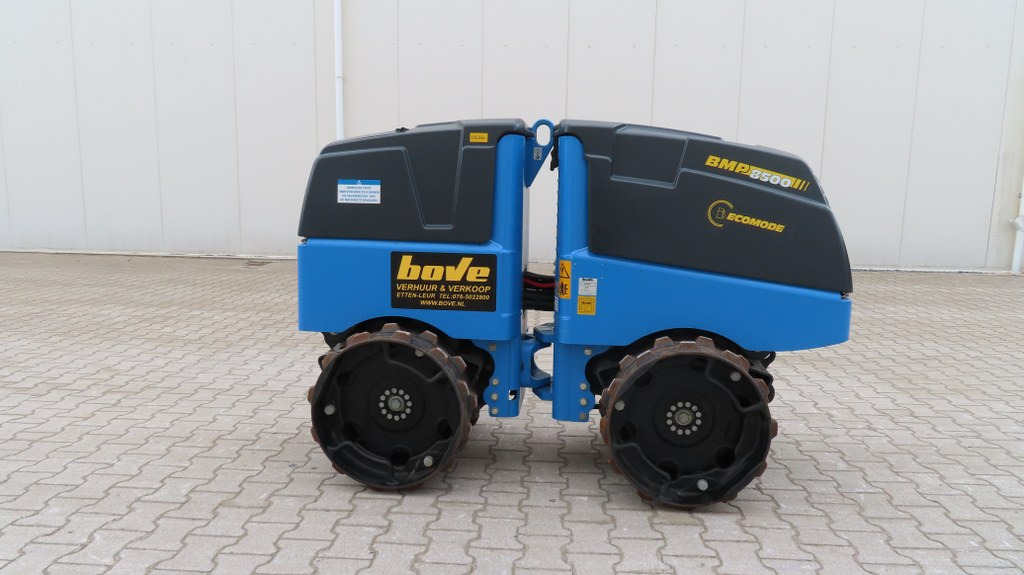 Bomag BMP 8500 - Minihenger: 1 kép. Bomag BMP 8500 - Minihenger: 1 kép.