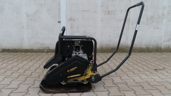 Bomag BP 20/50 D - Lapvibrátor: 4 kép. Bomag BP 20/50 D - Lapvibrátor: 4 kép.