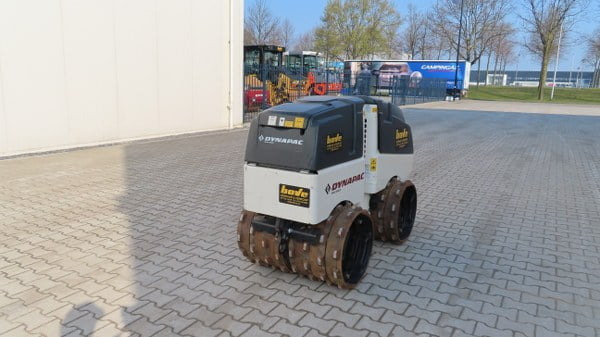 Dynapac D One - Minihenger: 2 kép. Dynapac D One - Minihenger: 2 kép.