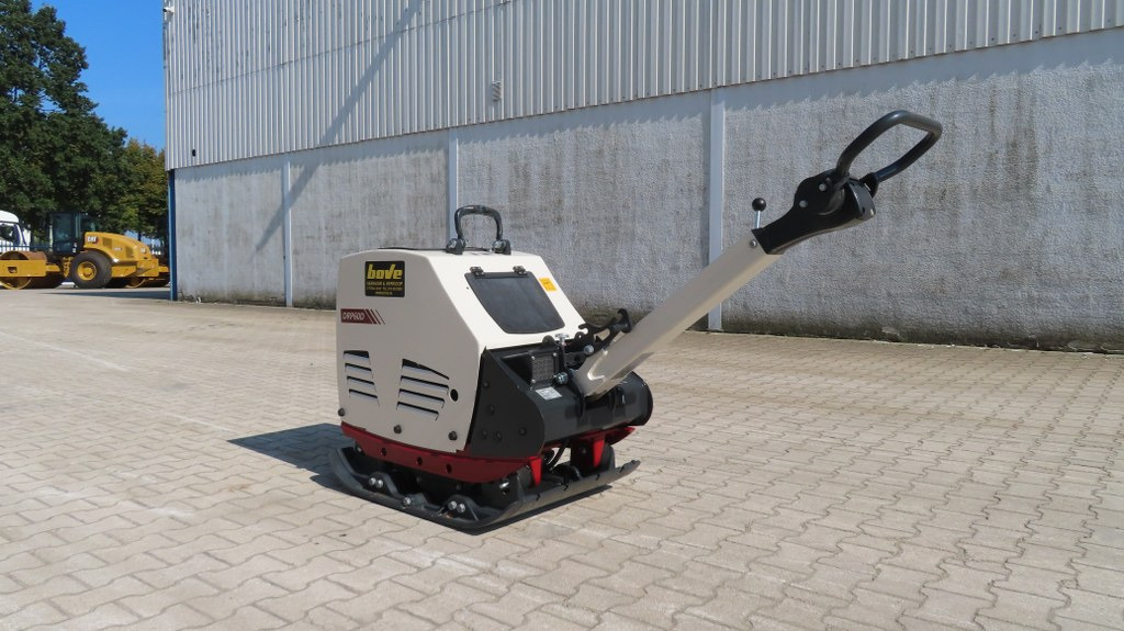Dynapac DRP60D - Lapvibrátor: 4 kép. Dynapac DRP60D - Lapvibrátor: 4 kép.