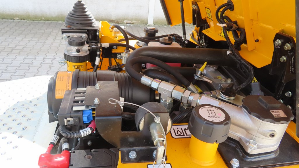 Minidömper JCB 1T HT 5: 9 kép.