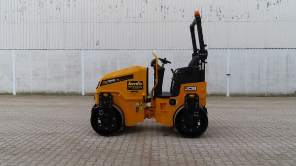 JCB CT 260-120 - Úthenger: 5 kép. JCB CT 260-120 - Úthenger: 5 kép.