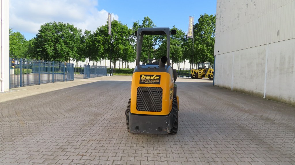 Volvo SD 25 F - Talajtömörítő: 3 kép. Volvo SD 25 F - Talajtömörítő: 3 kép.