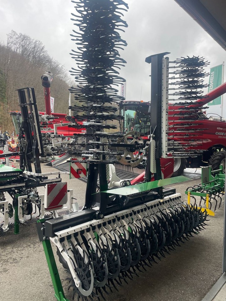 Dickson Kerner 6m Rollhacke - Rugós borona: 2 kép. Dickson Kerner 6m Rollhacke - Rugós borona: 2 kép.