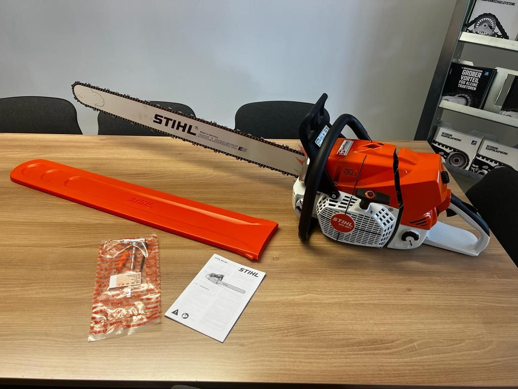 Stihl MS 881 - Szerszám/ Felszerelés: 1 kép. Stihl MS 881 - Szerszám/ Felszerelés: 1 kép.