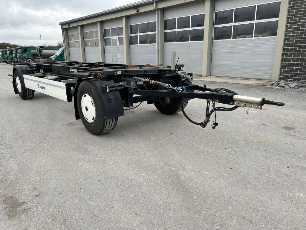 Krone 2 Achswechselfahrgestell, Typ: AZW 18 eL3B9 - Pótkocsi cserefelépítményes: 2 kép. Krone 2 Achswechselfahrgestell, Typ: AZW 18 eL3B9 - Pótkocsi cserefelépítményes: 2 kép.