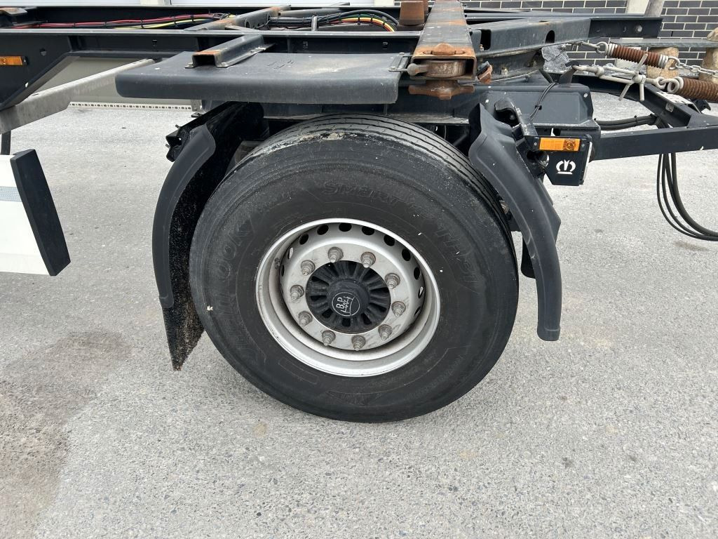 Krone 2 Achswechselfahrgestell, Typ: AZW 18 eL3B9 - Pótkocsi cserefelépítményes: 5 kép. Krone 2 Achswechselfahrgestell, Typ: AZW 18 eL3B9 - Pótkocsi cserefelépítményes: 5 kép.