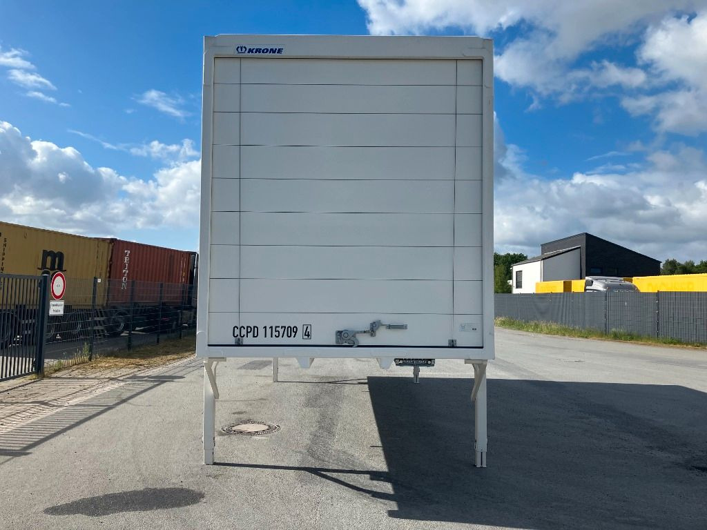 Krone Wechselbrücke Koffer - Doboz felépitmény: 4 kép. Krone Wechselbrücke Koffer - Doboz felépitmény: 4 kép.