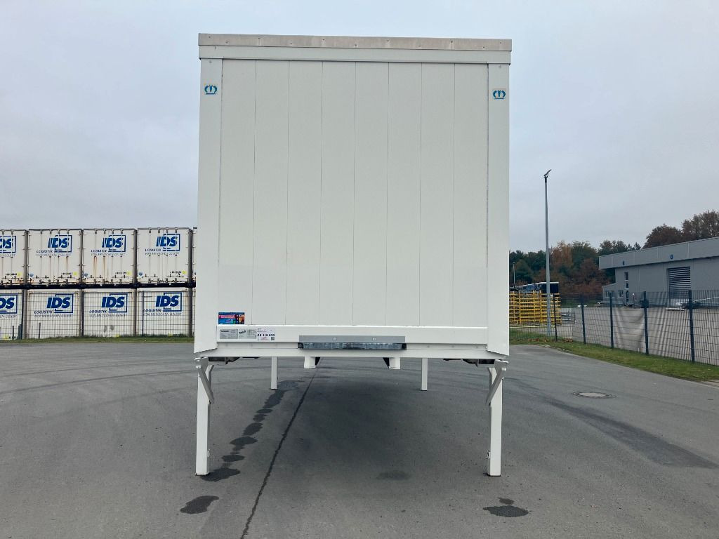 Krone Wechselbrücke Plane - Ponyvás felépítmény: 3 kép. Krone Wechselbrücke Plane - Ponyvás felépítmény: 3 kép.