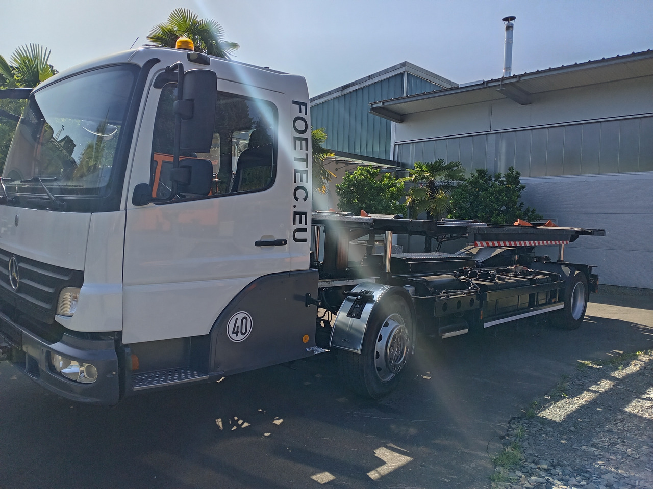 Kamag Wiesel WBH 25/ KB3682 - Cserefelépítményes teherautó: 2 kép. Kamag Wiesel WBH 25/ KB3682 - Cserefelépítményes teherautó: 2 kép.