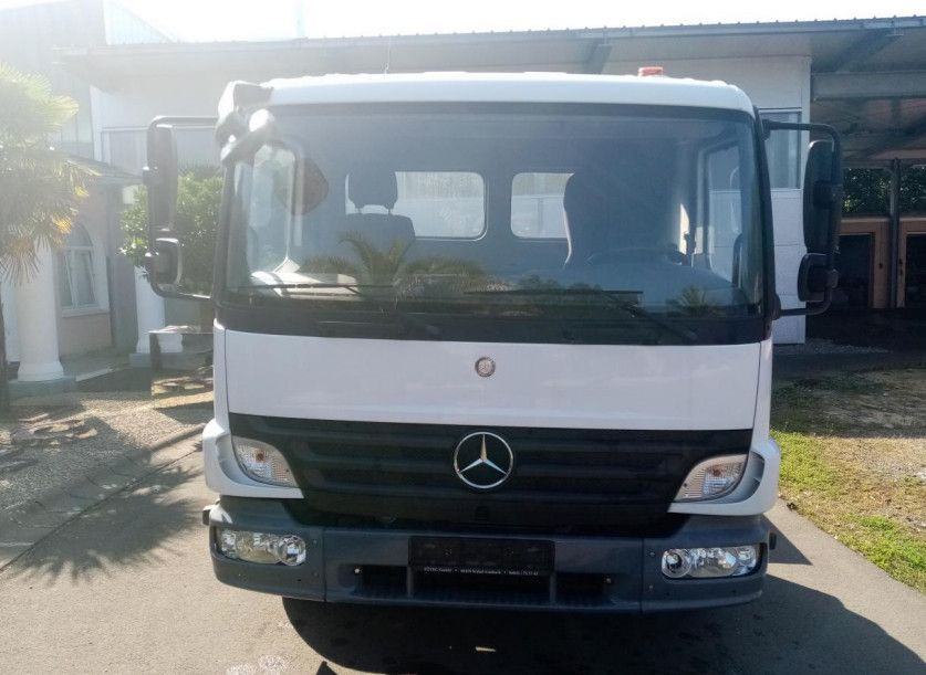 Mercedes-Benz Kamag Truck-Wiesel SZM21/KB3022/mit Garantie - Nyergesvontató: 1 kép. Mercedes-Benz Kamag Truck-Wiesel SZM21/KB3022/mit Garantie - Nyergesvontató: 1 kép.