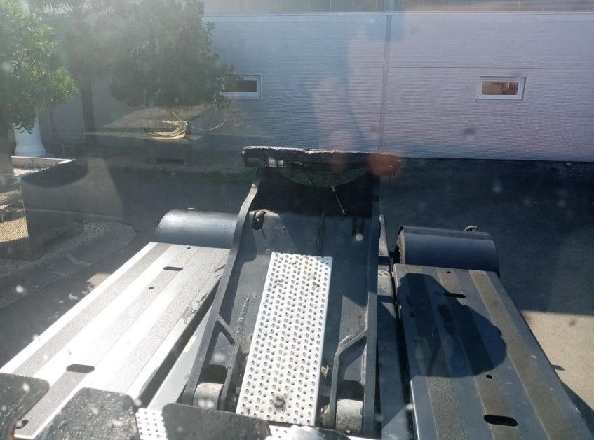 Mercedes-Benz Kamag Wiesel Truck mit Garantie - Teherautó: 5 kép. Mercedes-Benz Kamag Wiesel Truck mit Garantie - Teherautó: 5 kép.