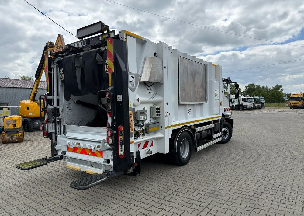 Iveco EUROCARGO CNG - Szemetesautó: 5 kép. Iveco EUROCARGO CNG - Szemetesautó: 5 kép.
