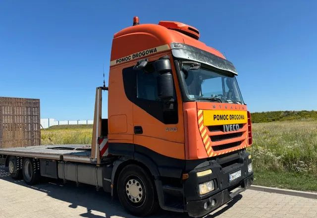 Iveco Stralis 26.450 - Vontató: 3 kép. Iveco Stralis 26.450 - Vontató: 3 kép.