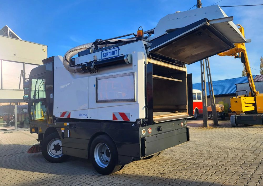 Szemetesautó Schmidt COMPACT 400: 9 kép. Szemetesautó Schmidt COMPACT 400: 9 kép.