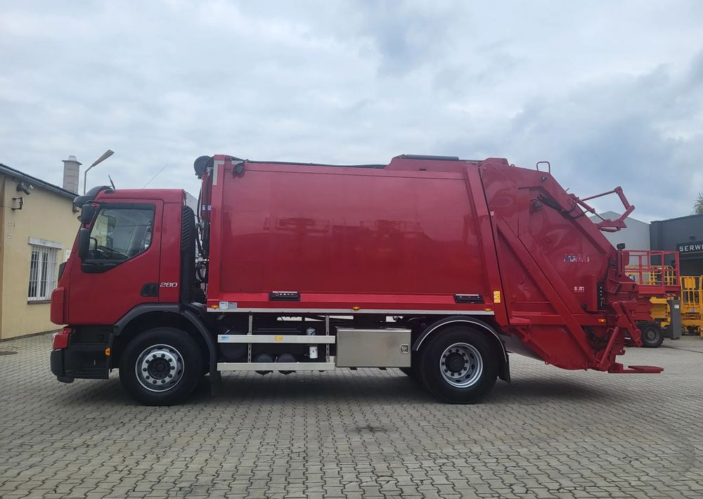 Volvo FE 280 4x2 śmieciarka EURO VI - Szemetesautó: 4 kép. Volvo FE 280 4x2 śmieciarka EURO VI - Szemetesautó: 4 kép.