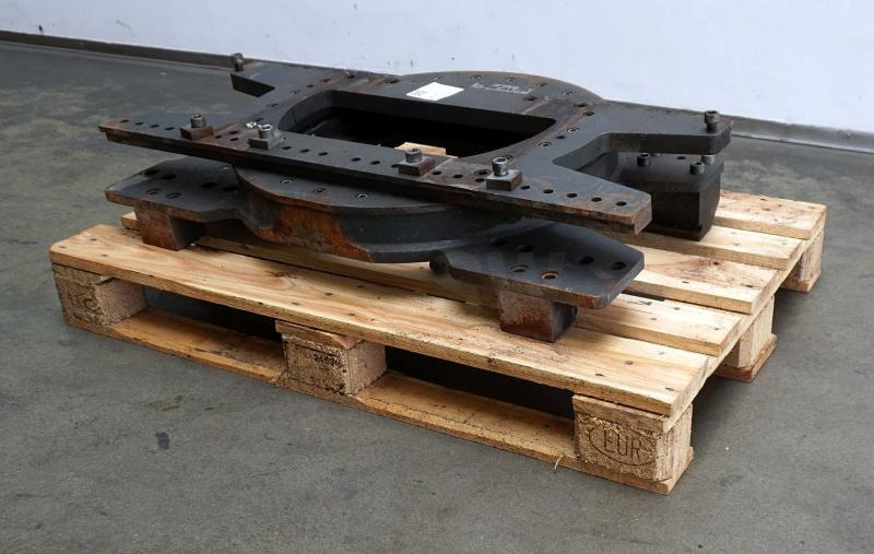 KAUP KAUP 2T351.2, Breite 1040 mm - Adapterek - Anyagmozgató gép: 1 kép. KAUP KAUP 2T351.2, Breite 1040 mm - Adapterek - Anyagmozgató gép: 1 kép.