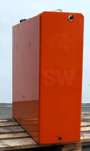 GRUMA 24 Volt 4 PzS 620 Ah - Akkumulátor: 2 kép. GRUMA 24 Volt 4 PzS 620 Ah - Akkumulátor: 2 kép.
