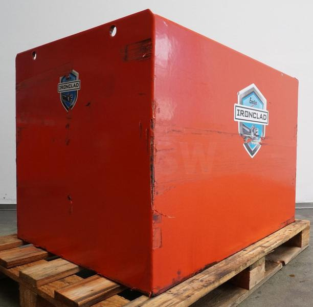 GRUMA 80 Volt 5 PzQ 860 Ah - Akkumulátor: 2 kép. GRUMA 80 Volt 5 PzQ 860 Ah - Akkumulátor: 2 kép.