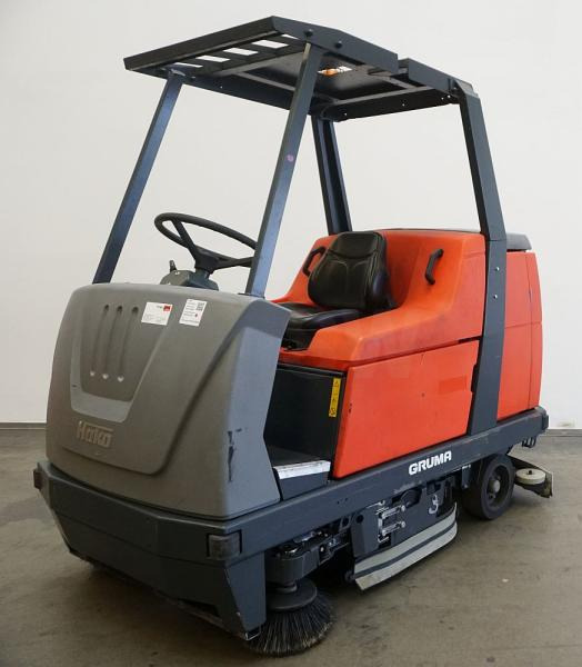 HAKO Hakomatic B1050 WZB960 - Ipari seprőgép: 1 kép. HAKO Hakomatic B1050 WZB960 - Ipari seprőgép: 1 kép.