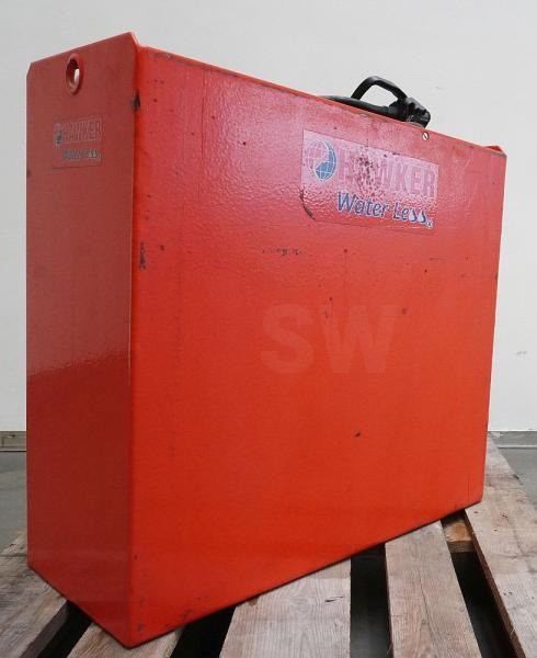 HAWKER 24 Volt 3 PzS 345 Ah - Akkumulátor - Anyagmozgató gép: 2 kép. HAWKER 24 Volt 3 PzS 345 Ah - Akkumulátor - Anyagmozgató gép: 2 kép.