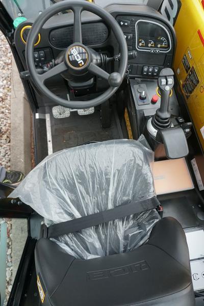 Jcb 525-60HI-VIZ - Teleszkópos rakodó: 3 kép. Jcb 525-60HI-VIZ - Teleszkópos rakodó: 3 kép.