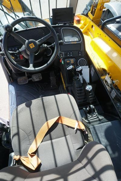 Jcb 540-140 HI-VIZ - Teleszkópos rakodó: 3 kép. Jcb 540-140 HI-VIZ - Teleszkópos rakodó: 3 kép.