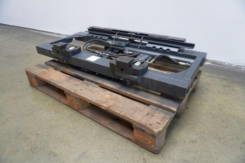 KAUP Kaup 4,8T466B, Breite 1350 mm - Raklapvilla: 1 kép. KAUP Kaup 4,8T466B, Breite 1350 mm - Raklapvilla: 1 kép.