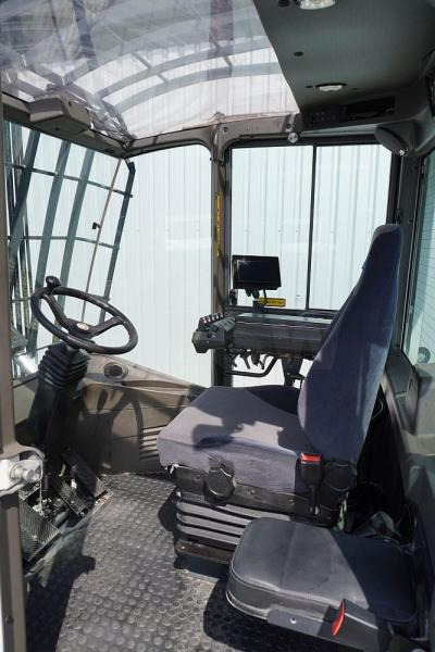 KONECRANES SMV16-1200 C - Dízel targonca: 3 kép. KONECRANES SMV16-1200 C - Dízel targonca: 3 kép.