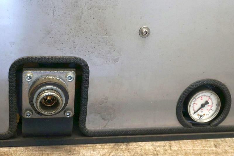 LINDE Kompressor für Druckluftbremsanlage Linde P 80 - Fék alkatrészek - Elektromos vontató: 5 kép. LINDE Kompressor für Druckluftbremsanlage Linde P 80 - Fék alkatrészek - Elektromos vontató: 5 kép.