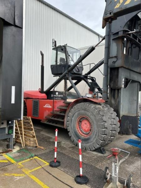 Linde C 400/4 356 - Dízel targonca: 2 kép. Linde C 400/4 356 - Dízel targonca: 2 kép.