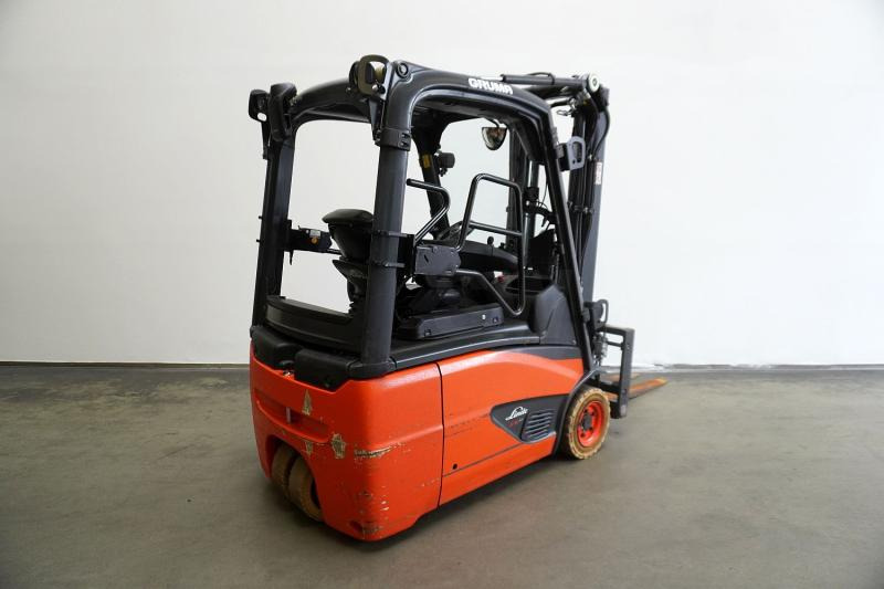 Linde E 16 EVO 386-02 - Elektromos targonca: 2 kép. Linde E 16 EVO 386-02 - Elektromos targonca: 2 kép.