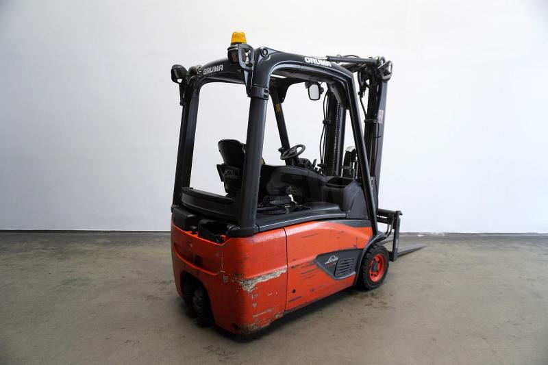 Linde E 16 EVO 386-02 - Elektromos targonca: 2 kép. Linde E 16 EVO 386-02 - Elektromos targonca: 2 kép.