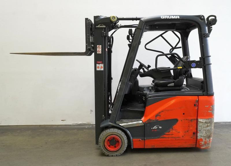 Linde E 16 H EVO 386-02 - Elektromos targonca: 4 kép. Linde E 16 H EVO 386-02 - Elektromos targonca: 4 kép.