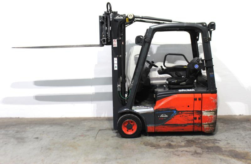 Linde E 16 ION EVO 386-02 - Elektromos targonca: 4 kép. Linde E 16 ION EVO 386-02 - Elektromos targonca: 4 kép.
