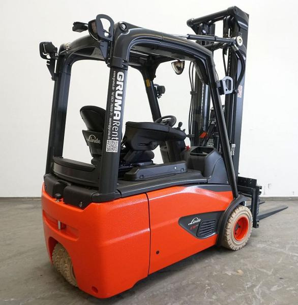 Linde E 18 EVO 386-02 - Elektromos targonca: 2 kép. Linde E 18 EVO 386-02 - Elektromos targonca: 2 kép.