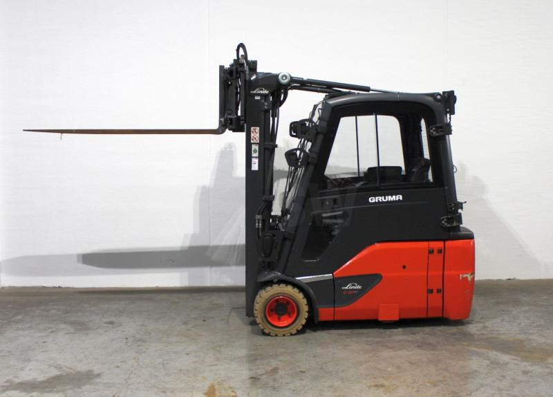 Linde E 18 L EVO 386-02 - Elektromos targonca: 5 kép. Linde E 18 L EVO 386-02 - Elektromos targonca: 5 kép.