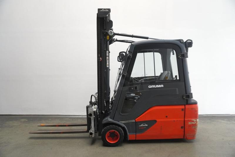 Linde E 20 L EVO 386-02 - Elektromos targonca: 4 kép. Linde E 20 L EVO 386-02 - Elektromos targonca: 4 kép.