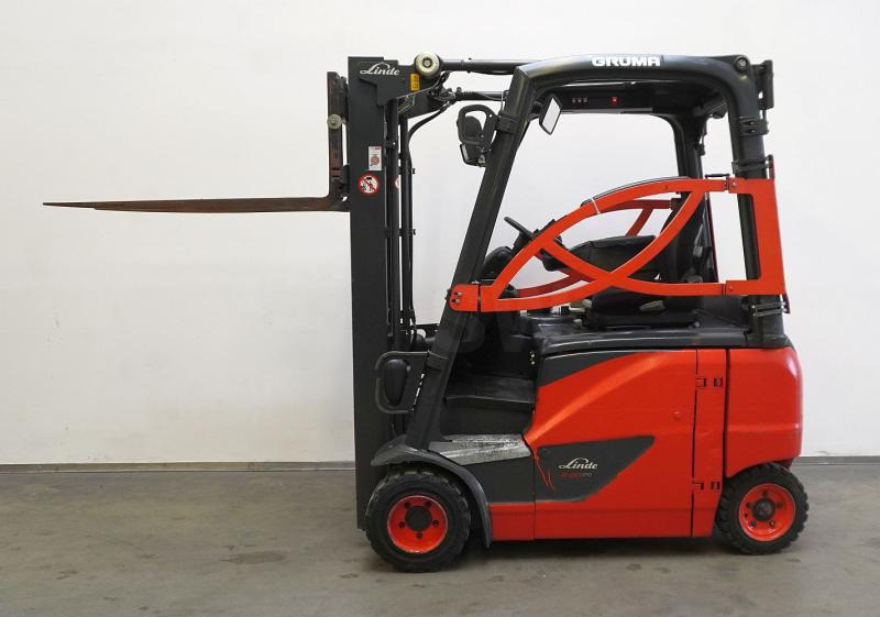 Linde E 20 PH EVO 386-02 - Elektromos targonca: 4 kép. Linde E 20 PH EVO 386-02 - Elektromos targonca: 4 kép.