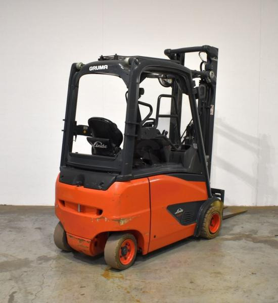 Linde E 20 PH EVO 386-02 - Elektromos targonca: 2 kép. Linde E 20 PH EVO 386-02 - Elektromos targonca: 2 kép.