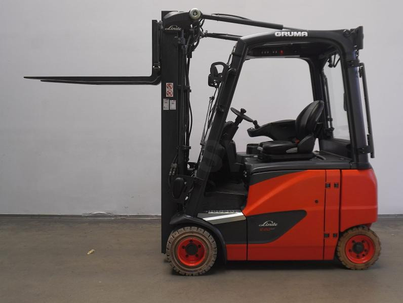Linde E 20 PH EVO 386-02 - Elektromos targonca: 4 kép. Linde E 20 PH EVO 386-02 - Elektromos targonca: 4 kép.