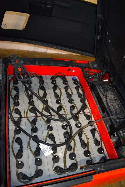 Linde E 20 PH EVO 386-02 - Elektromos targonca: 5 kép. Linde E 20 PH EVO 386-02 - Elektromos targonca: 5 kép.