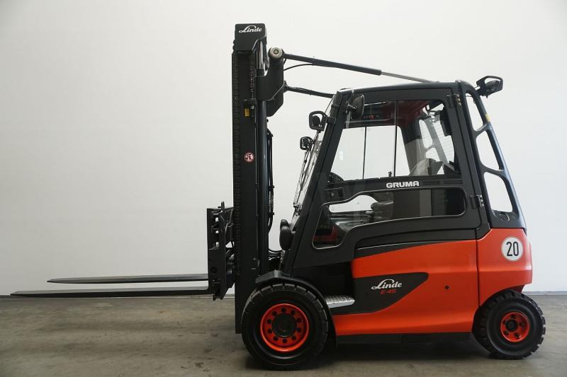 Linde E 45/600 H 388 - Elektromos targonca: 4 kép. Linde E 45/600 H 388 - Elektromos targonca: 4 kép.