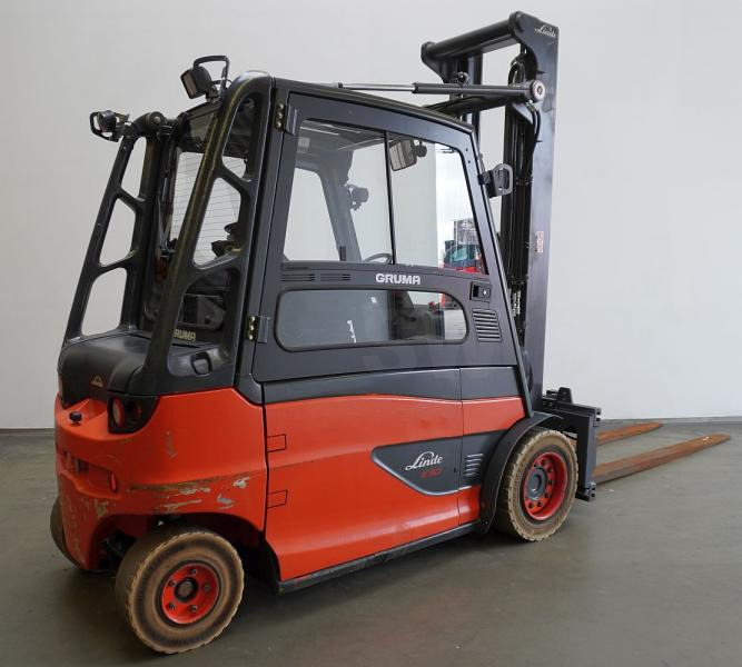 Linde E 50 HL 388 - Elektromos targonca: 2 kép. Linde E 50 HL 388 - Elektromos targonca: 2 kép.