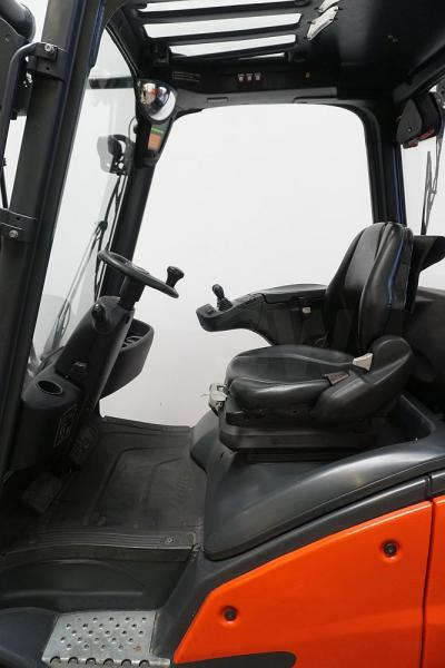 Linde H 16 T EVO 391-00 - Gázüzemű targonca: 4 kép. Linde H 16 T EVO 391-00 - Gázüzemű targonca: 4 kép.